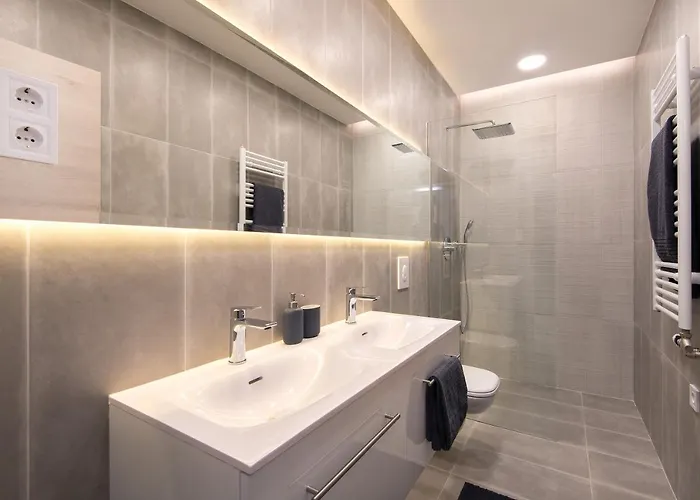 Appartement Hollo 3 Bedroom Downtown Boedapest