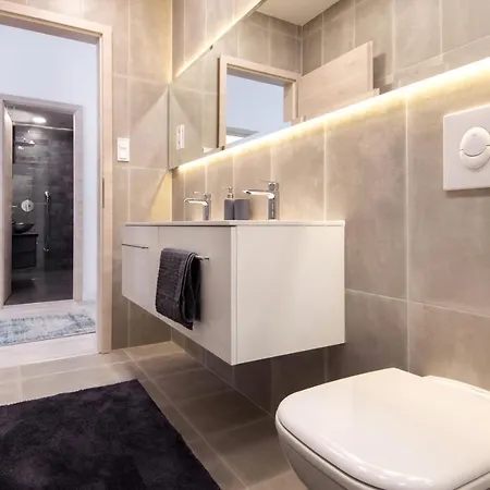 Hollo 3 Bedroom Downtown * Budapest