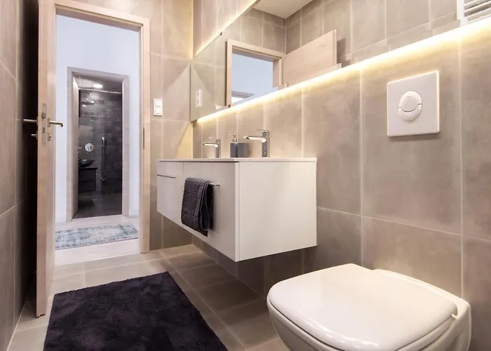 Hollo 3 Bedroom Downtown * Budapest