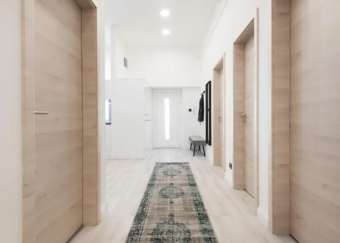 Apartmán Hollo 3 Bedroom Downtown *